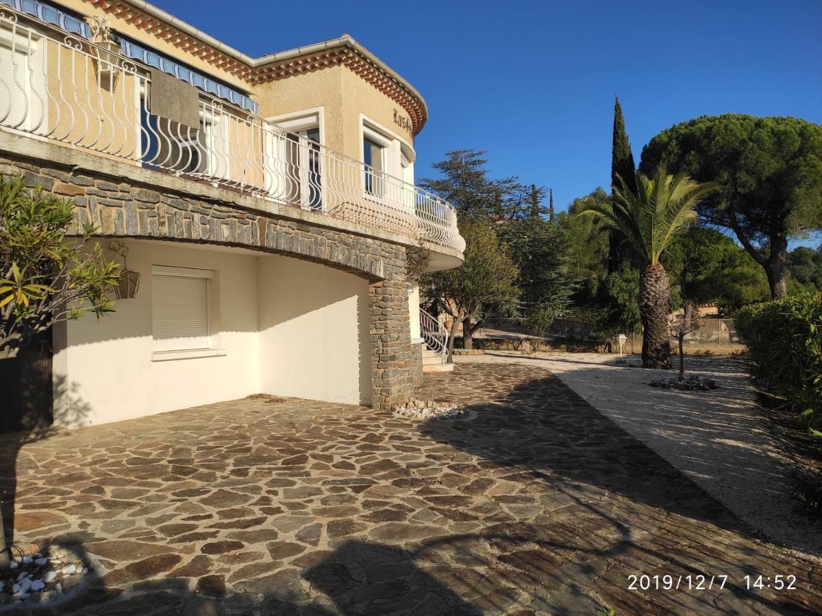 Meuble Tourisme 4*, Les Pieds Dans L'Eau, Villa Las Palmeras La Londe-les-Maures Exterior photo